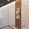 Дизайн коридора с темным потолком